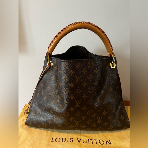 Louis Vuitton Artsy MM - Picture 11 of 13